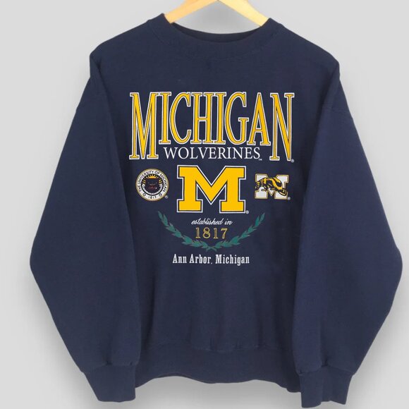University Of Michigan Sweatshirt Michigan Wolverines Shirt Retro Vintage - Picture 2 of 2